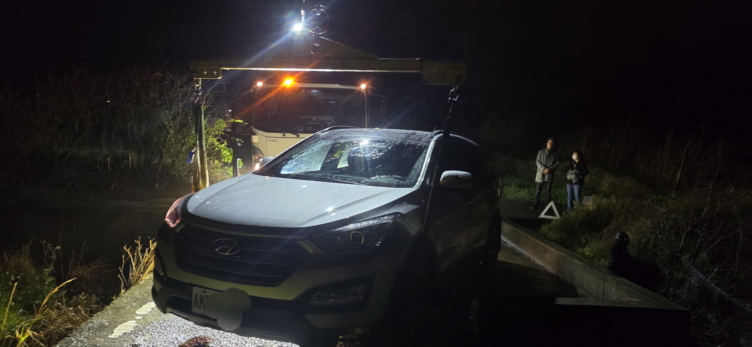 雙北道路救援防詐騙指南！爆胎陷車預防與緊急處理步驟0913177311