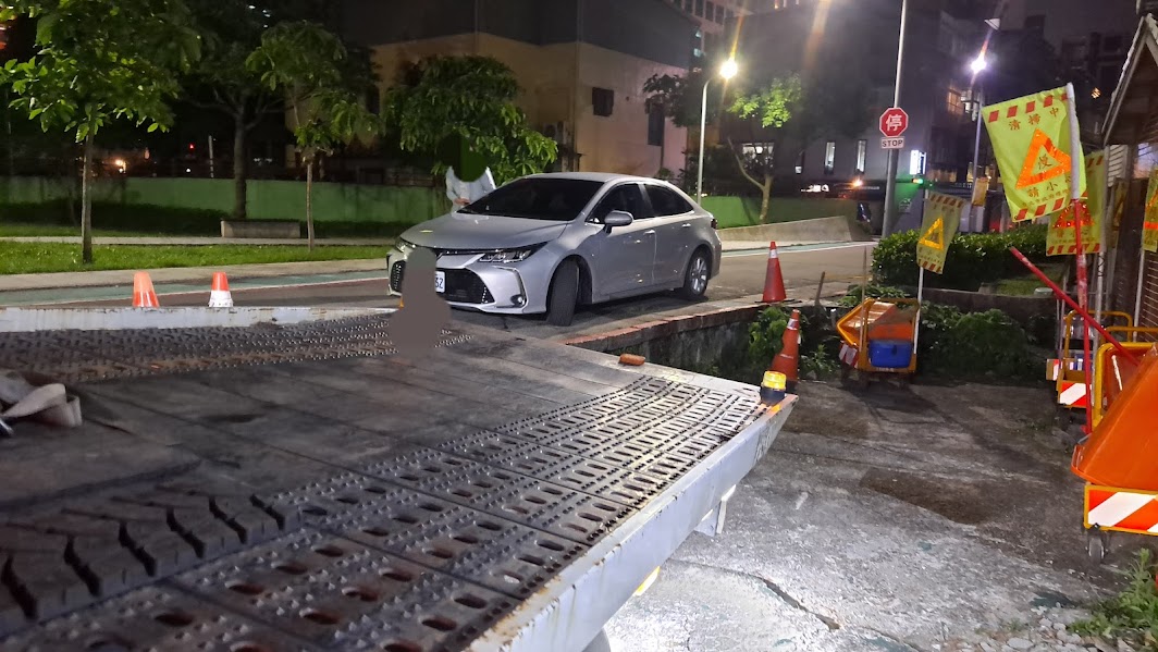北宜道路救援/拖吊車24H - 重機-機車-汽車爆胎拖吊救援！費用透明