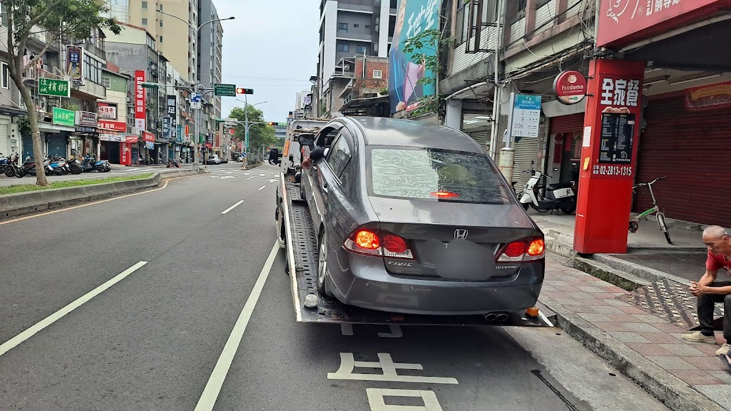 穩順旺｜春節拖吊車・除夕過年道路救援｜爆胎 拋錨 事故 陷車支援