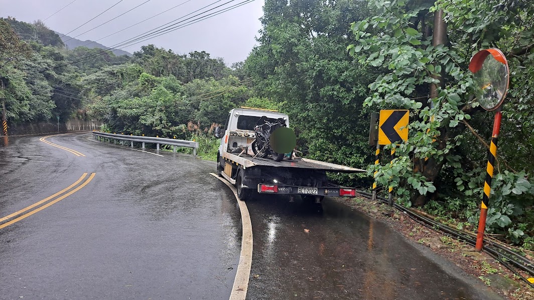 雙溪區道路救援｜24H 汽車/機車/重機拖吊車服務｜穩順旺拖車支援