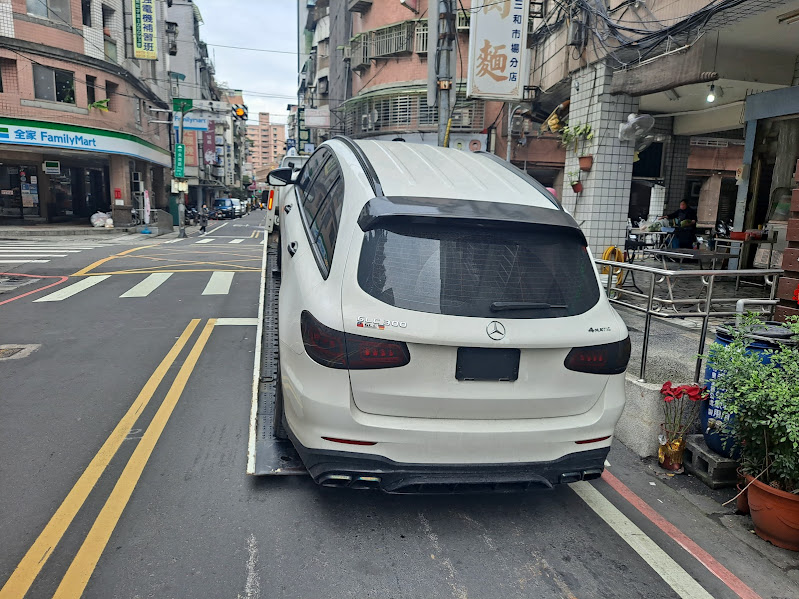雙溪區道路救援｜全天候 24H 拖吊車/機車/汽車/重機服務｜推薦阿旺
