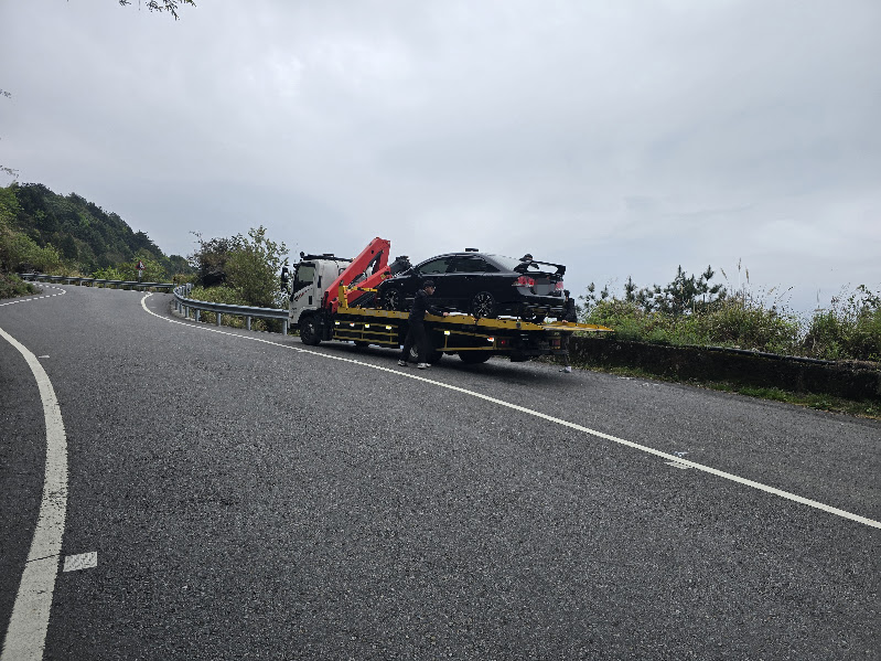 南投汽車、大型重機、機車拋錨怎麼辦？山路、林道、產業道路故障與長途拖運完整處理指南｜阿旺拖吊車